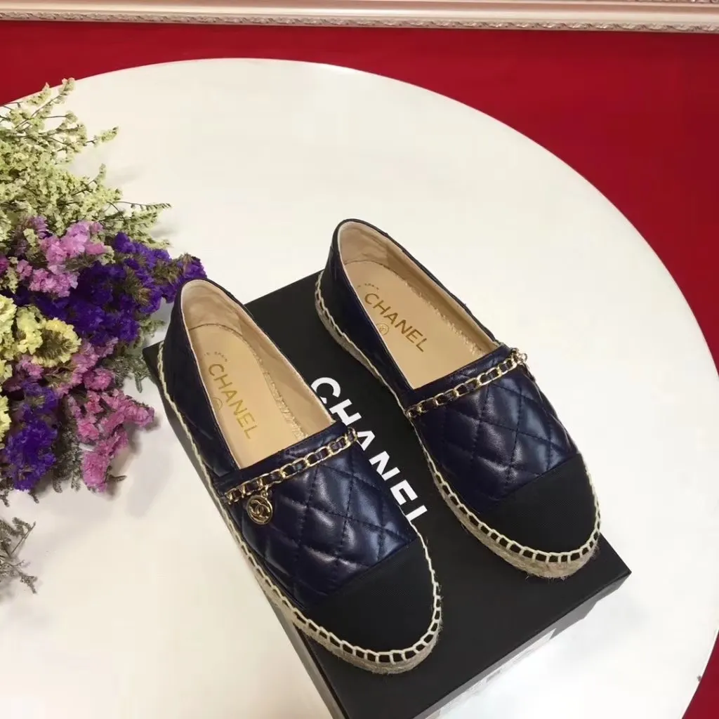 👟👟Ex-factory price 480👟👟 Size: 35-40🌹 🌈🌈[CHANEL Chanel] full range of fisherman shoes... The top version is welcome to compare with all the experts👟👟👟👟 (cloth, leather, lace, sequined) Wool mixed surface)💋💋The lining is made of original sheepskin (the hemp rope bottom and the rubber bottom are integrated) The 100-needle hemp rope is very thorough👍👍...High-quality customization🆚Purchasing agent source‼ ️ The popularity of fishermen’s shoes, I believe everyone who knows the goods knows that people on Earth/Mars are showing off their silk threads one after another💝💝 34-40 (41 and 42 can be customized and non-returnable) standard size 🎁Supporting packaging